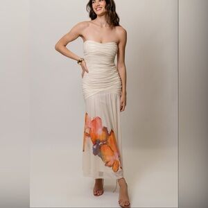 Hutch Bonnie Strapless Ruched Midi Dress